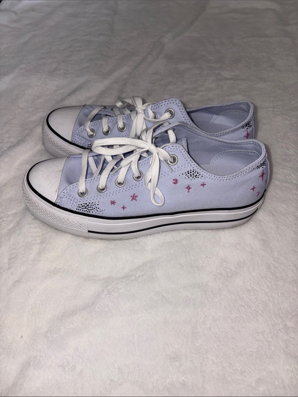 Brand new converse!